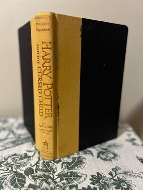 Harry Potter & the Cursed Child (Parts 1 & 2) – Special Edition Book